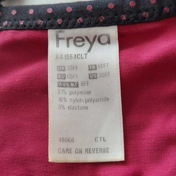 Freya Deco Underwired Moulded Plunge Bra (UK size: 30FF) - Picture 10 of 10